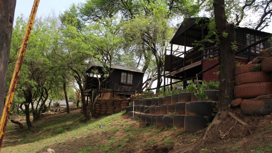 2 Bedroom Property for Sale in Lindequesdrif North West